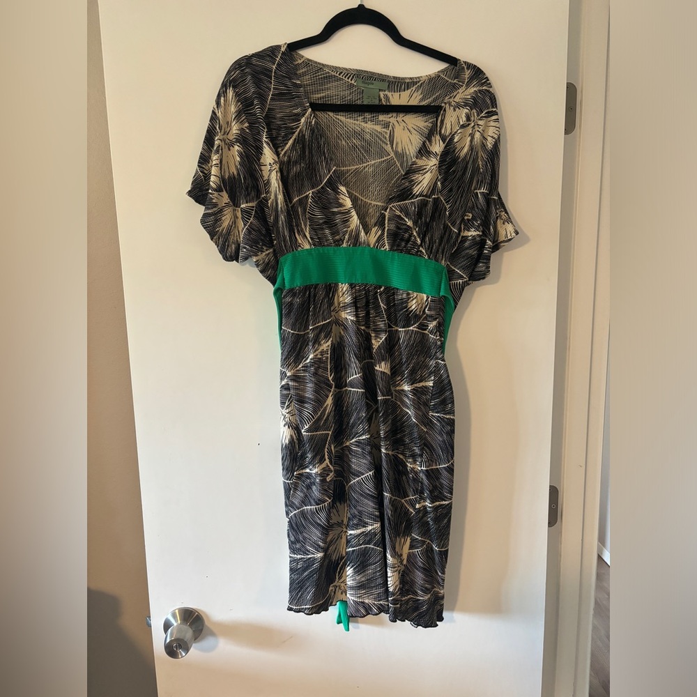 MAPLE brand size medium, good condition